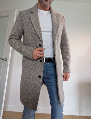 Abrigo 3/4 Antony Morato marrón gris.