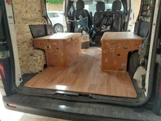 Mueble camper para furgoneta