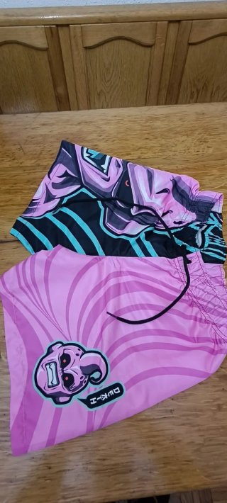 Bañadores DB negros y morados
