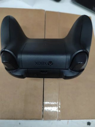 Mando Xbox y PC Carbon Black