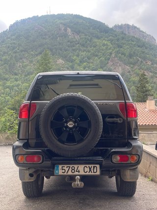 Nissan Terrano II 2004
