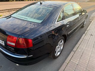 Audi A8 2004