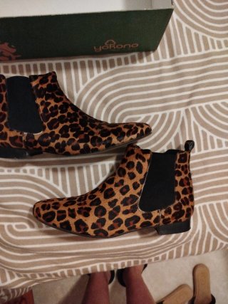 Botines de pelo con estampado de leopardo