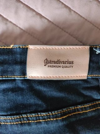 Stradivarius Vaqueros Regular Waist Talla 40