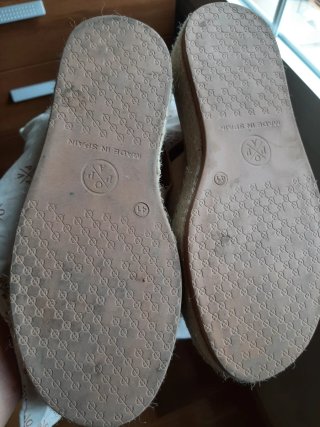 Sandalias Popa Beige Cuña.