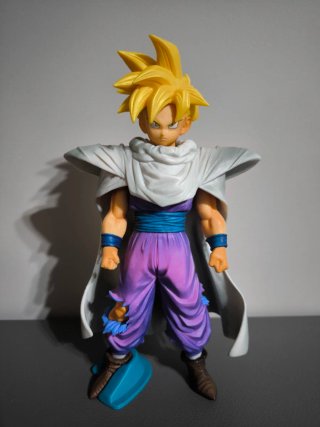 Figura Son Gohan Resolution of Soldier