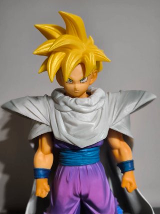 Figura Son Gohan Resolution of Soldier