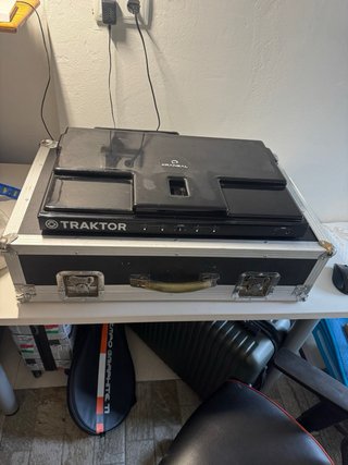 Traktor Kontrol S8 + Flightcase + Decksaver