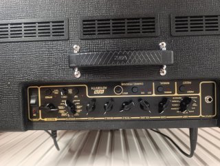 Amplificador VOX Valvetronix