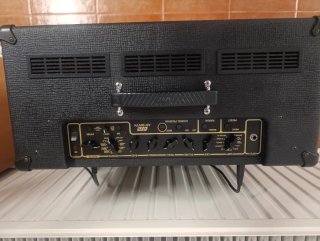 Amplificador VOX Valvetronix