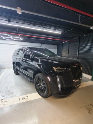 Cadillac Escalade Sport Platinum AWD 6.2 V8 Escalade Sport Platinum AWD 6.2 V8