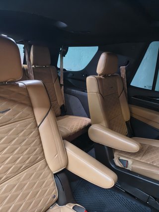 Cadillac Escalade Sport Platinum AWD 6.2 V8 Escalade Sport Platinum AWD 6.2 V8