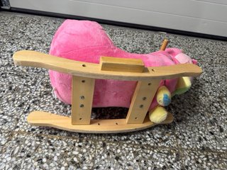 Balancín infantil peluche estructura madera