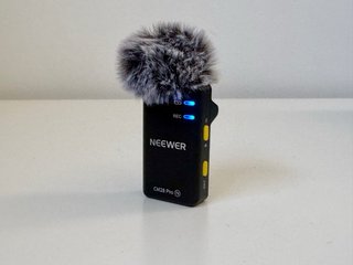 Pack Micrófono Inalámbrico Neewer CM28 Pro