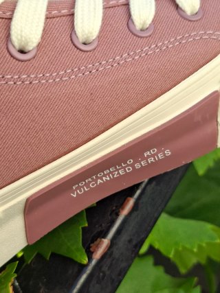 Zapatillas altas rosas y blancas