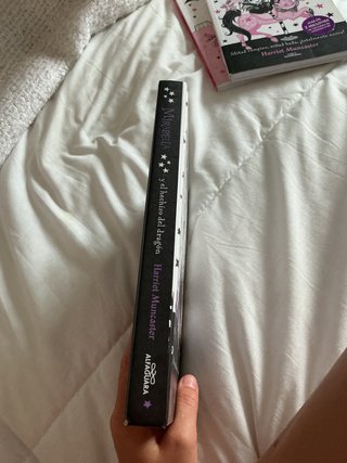 Libro infantil Isadora Moon Mirabella original