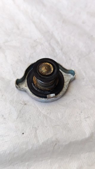Tappo radiatore MV Agusta Brutale F3 675 800