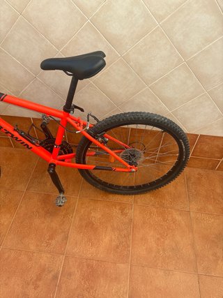 Bicicleta B'Twin 24'' Roja