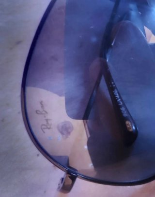 Ray-Ban Aviator lenti scure con custodia