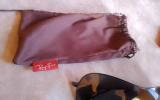 Ray-Ban Aviator lenti scure con custodia