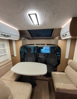 Autocaravana  2021 Cama Isla garaje XXL