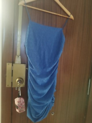 Vestido Zara Rojo Satinado Fruncido