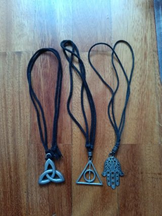 Collares con dijes (3 unidades)