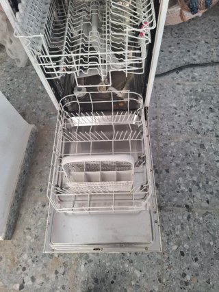 Lavavajillas Zanussi