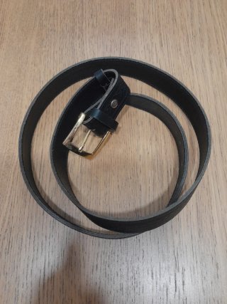 Cinturón de cuero hombre negro