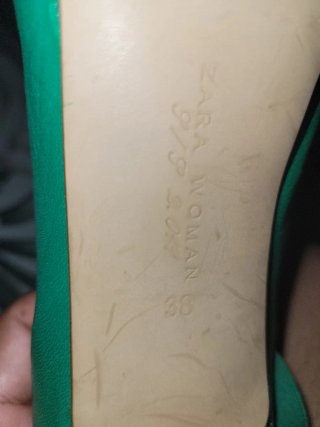 Sandalias Zara Piel Verde Talla 38