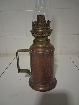 Lámpara de aceite antigua francesa