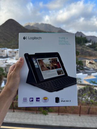 iPad Air 2 + Teclado Logitech Plata