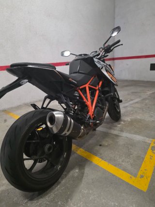KTM 1290 Super Duke R Negra/Naranja