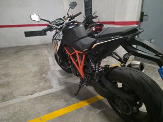KTM 1290 Super Duke R Negra/Naranja