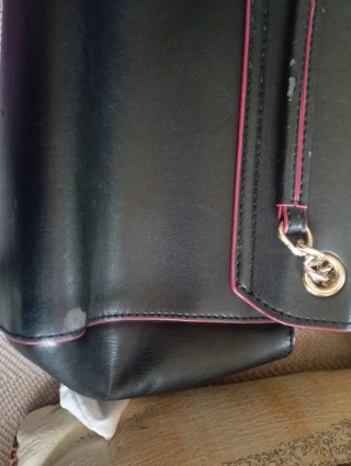 Bolso LOVE Moschino Piel Negro y Rosa