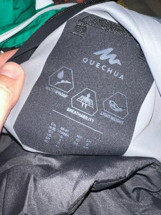 Chaqueta Quechua Negra