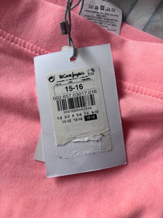 Conjunto coral camiseta tirantes y mallas