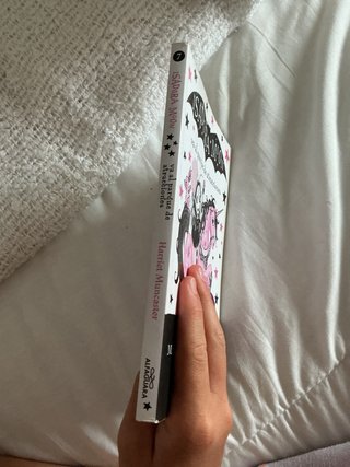 Libro infantil de Isadora Moon ORIGINAL NO PIRATA