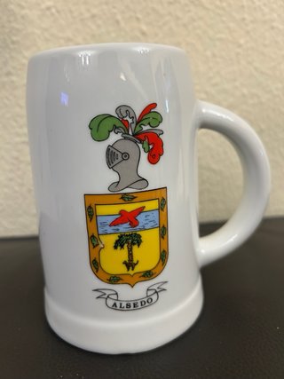Jarras de cerámica militar coleccionables