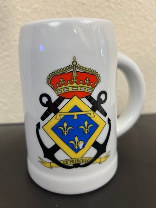 Jarras de cerámica militar coleccionables