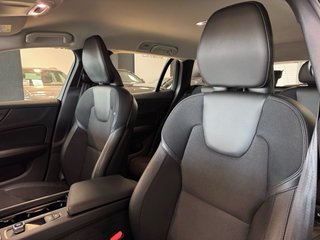 Volvo V60 Cross Country D4 AWD - 2019