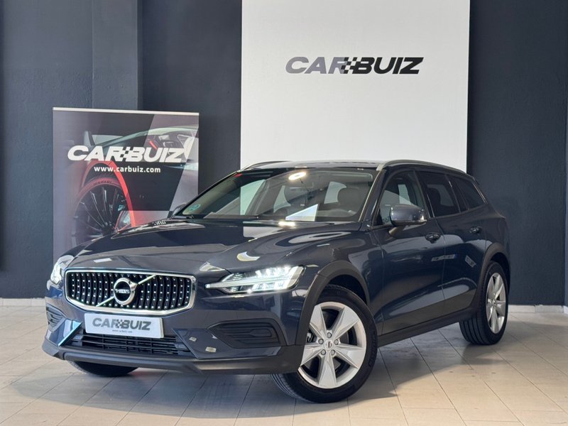 Volvo V60 Cross Country D4 AWD - 2019 - foto 1