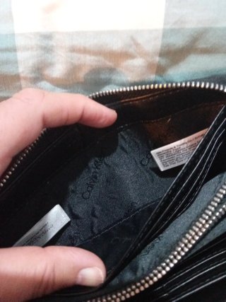 Cartera Calvin Klein Negra