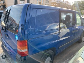 Furgoneta Mercedes benz vito 110 cdi