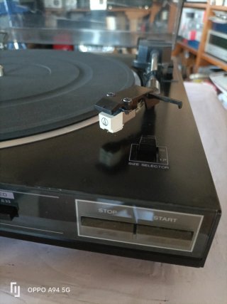Tocadiscos Sony PS-LX35P Automático