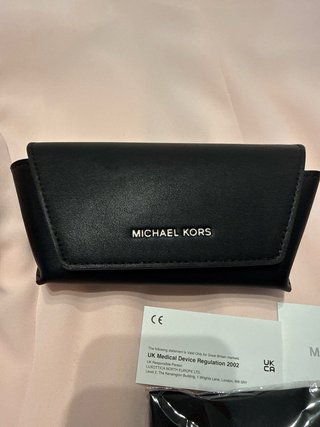 Funda Michael Kors Negra
