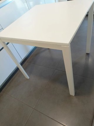 Mesa IKEA VIHALS 74x74 cm Blanca