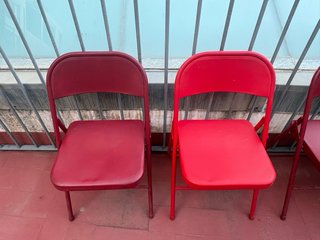 Sillas metálicas plegables - Rojo y Amarillo