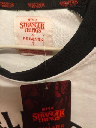 Camiseta Stranger Things Hellfire Club Talla S