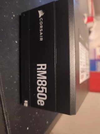 Corsair RM850e Fuente de Alimentación